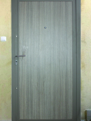 Nivo Standard biztonsagi bejarati ajto szerkezet M0 marasminta Yorki toelgy szinben